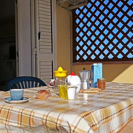 Via Dei Lidi Affitti Holiday home *